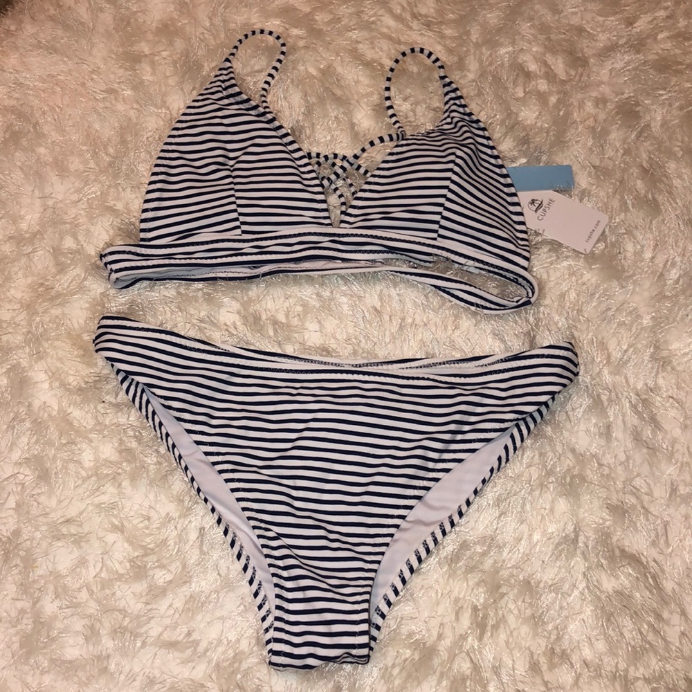 Bathing suit